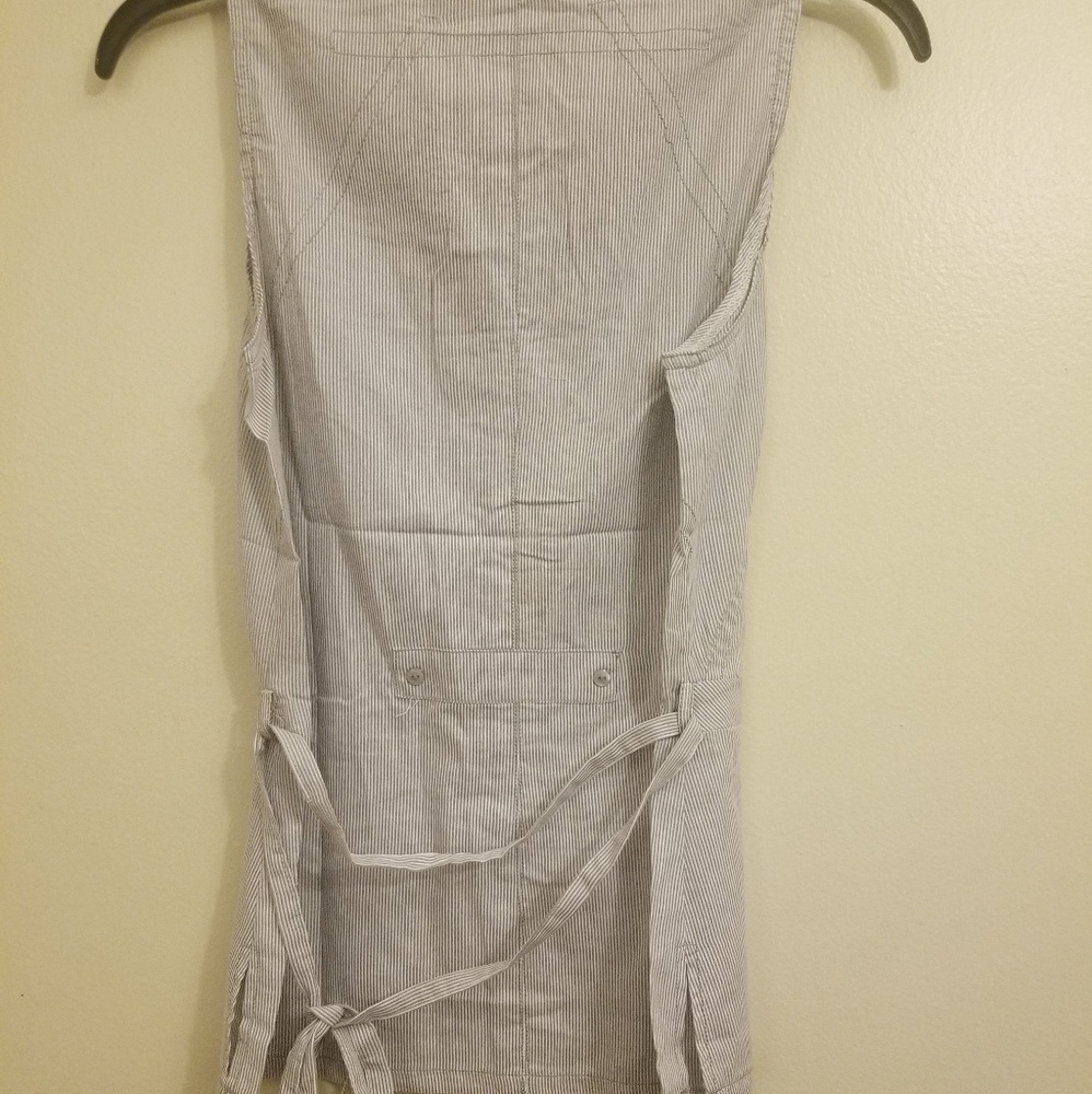 Mollo Reud Basic Tee - Picture 3 of 4